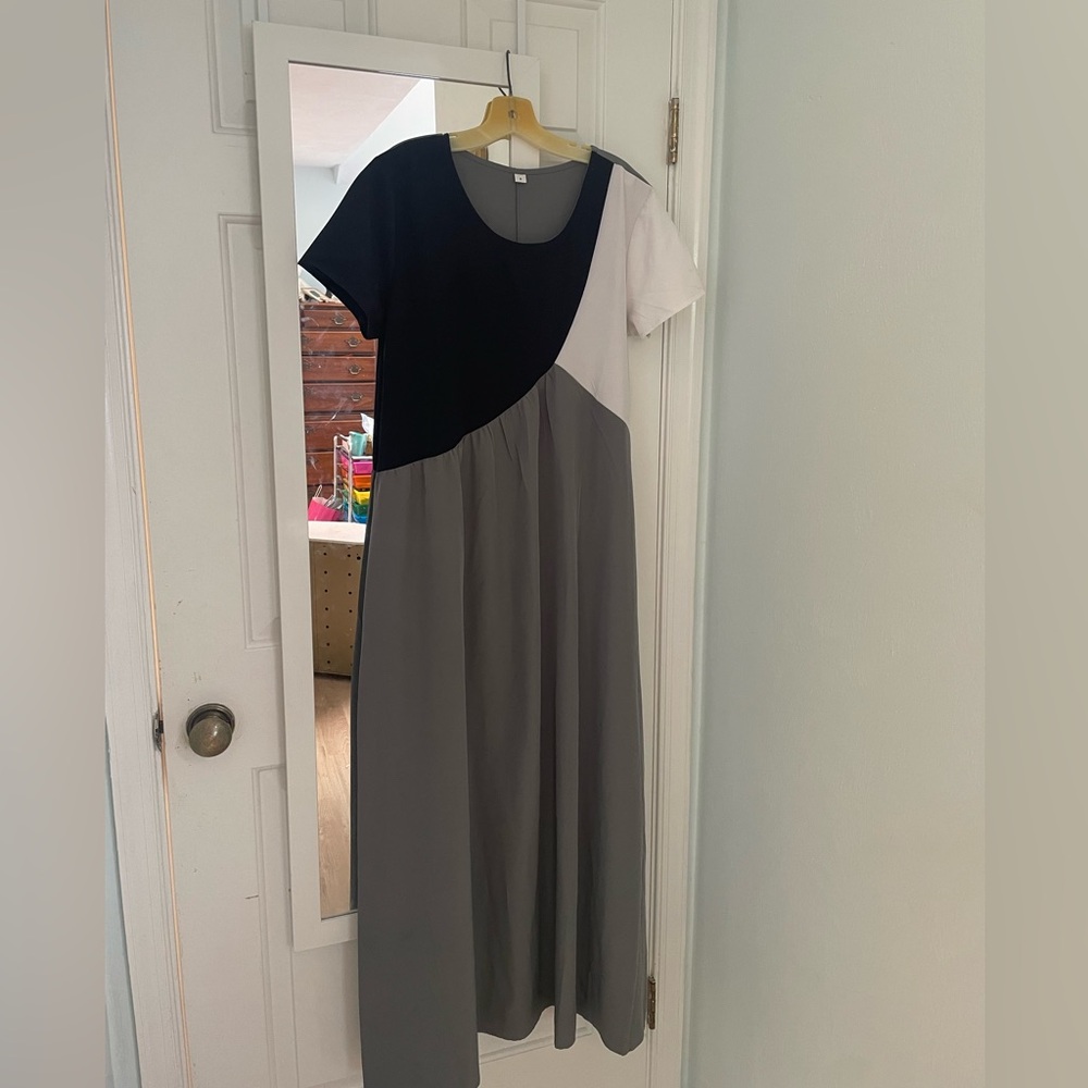 Color block gray, black, and white short sleeve maxi dress size small